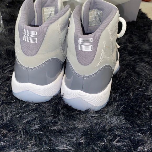 jordan 11 cool grey size 5.5 amazing condition - Picture 5 of 6